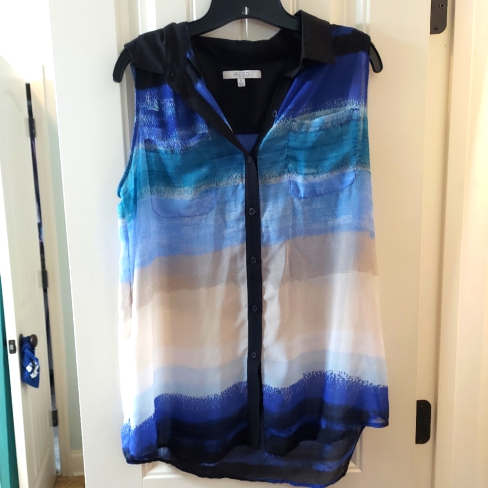 *Make An Offer* Sheer Blue Striped Reed Tank Size L